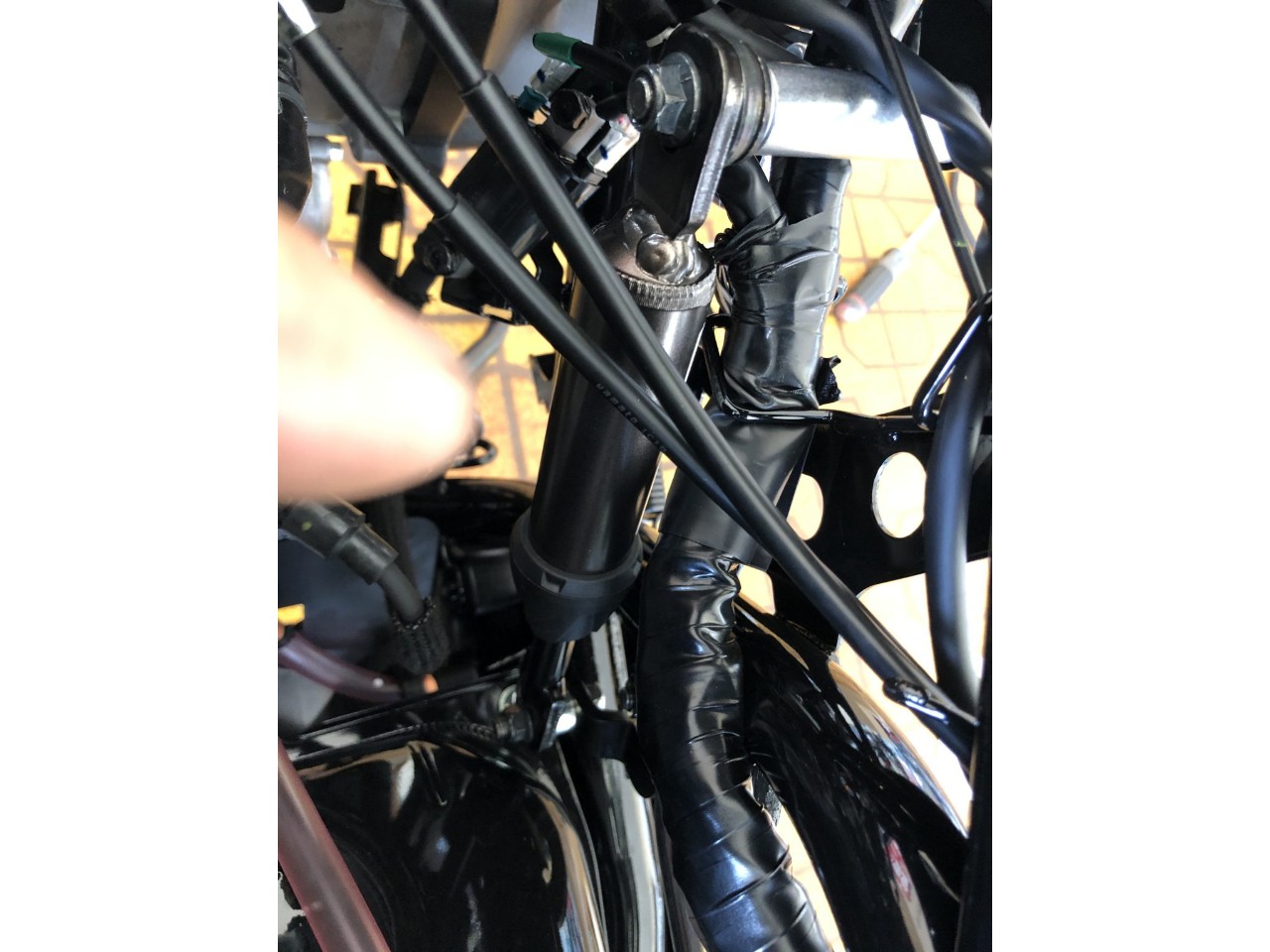 MTO7 パフォーマンスダンパー 取り付け金具付き（14〜18年) YAMAHA MT-07 パフォーマンスダンパー ② 取り付け編 – Matris