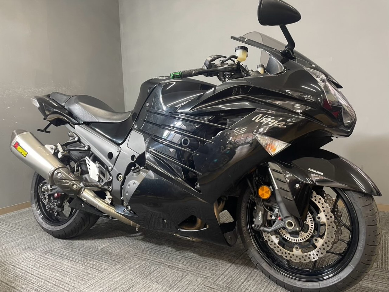 user_5b0b24a7様 カワサキ ニンジャ ZX-14R 入荷致しました| BDSバイクセンサー