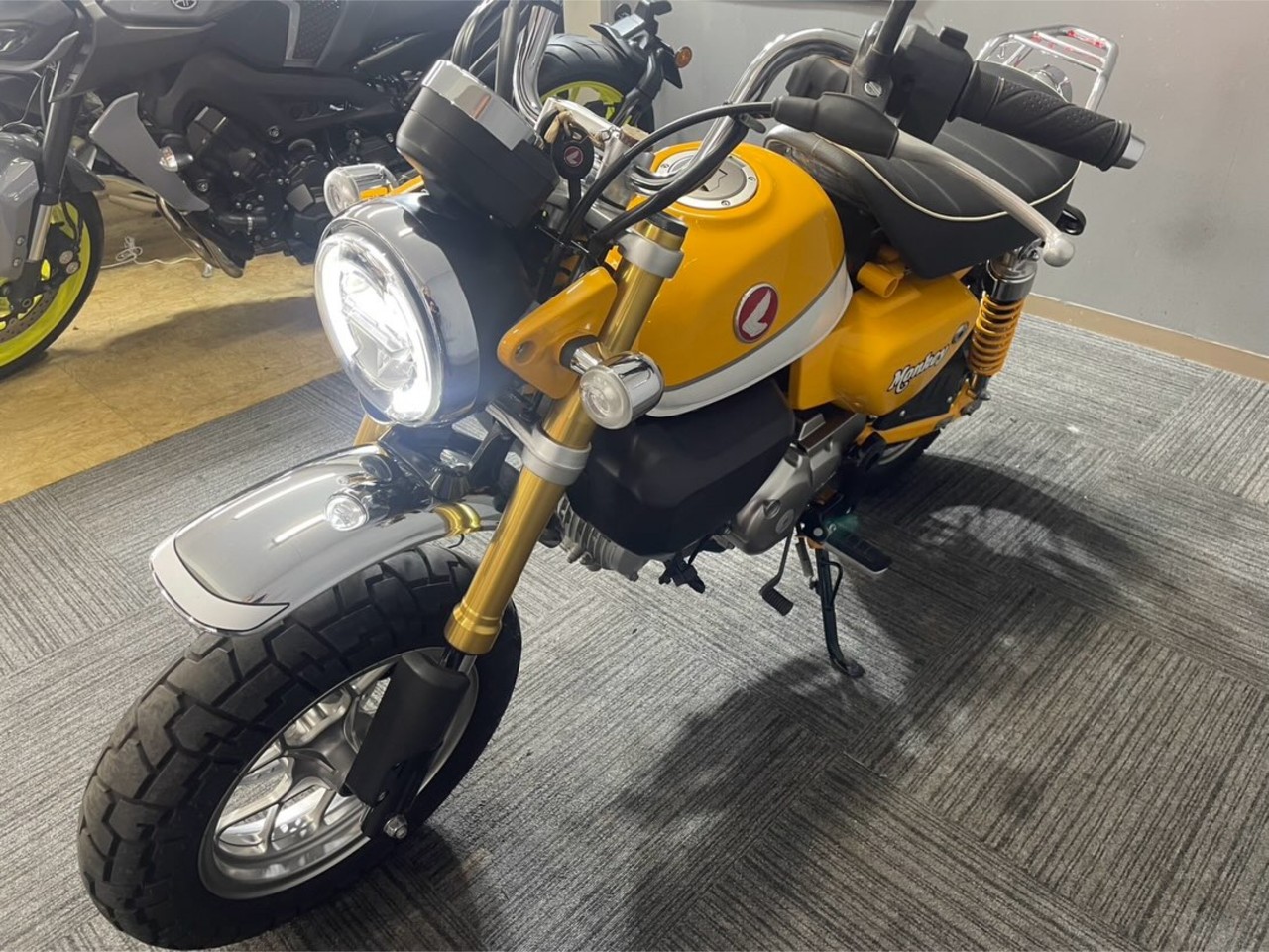 キャプション