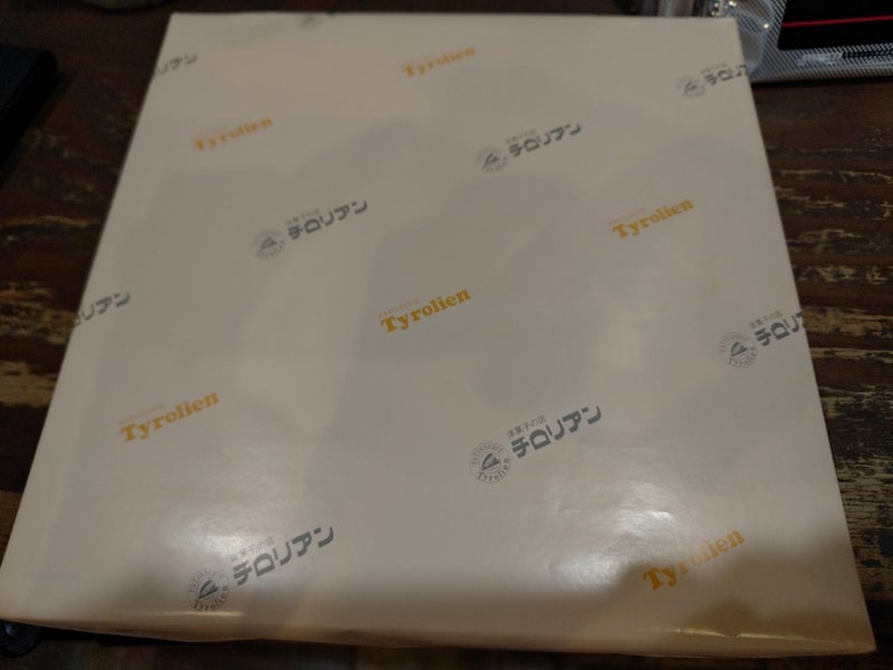 キャプション