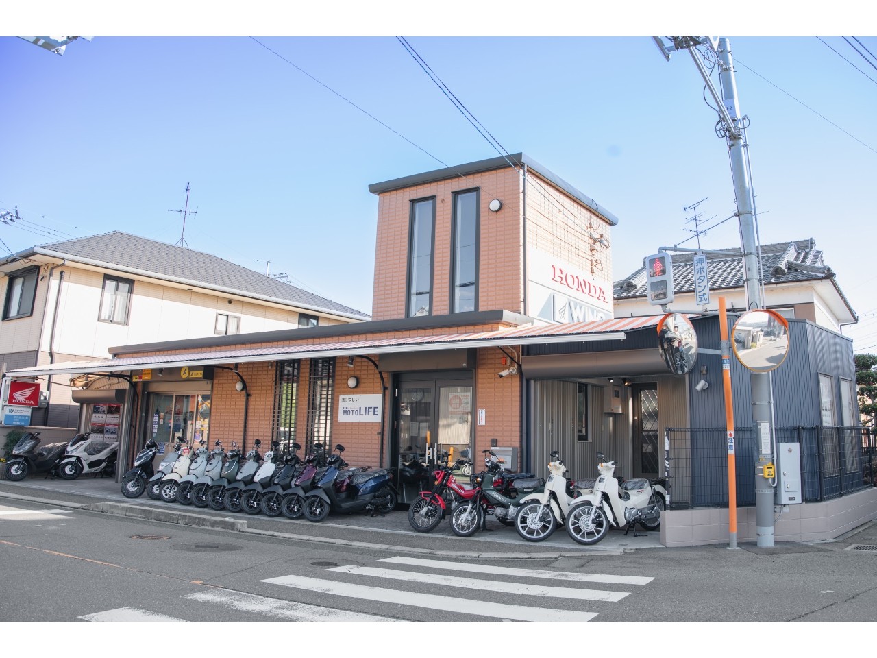 株式会社つじい bikeshop MOTOLIFEの外観