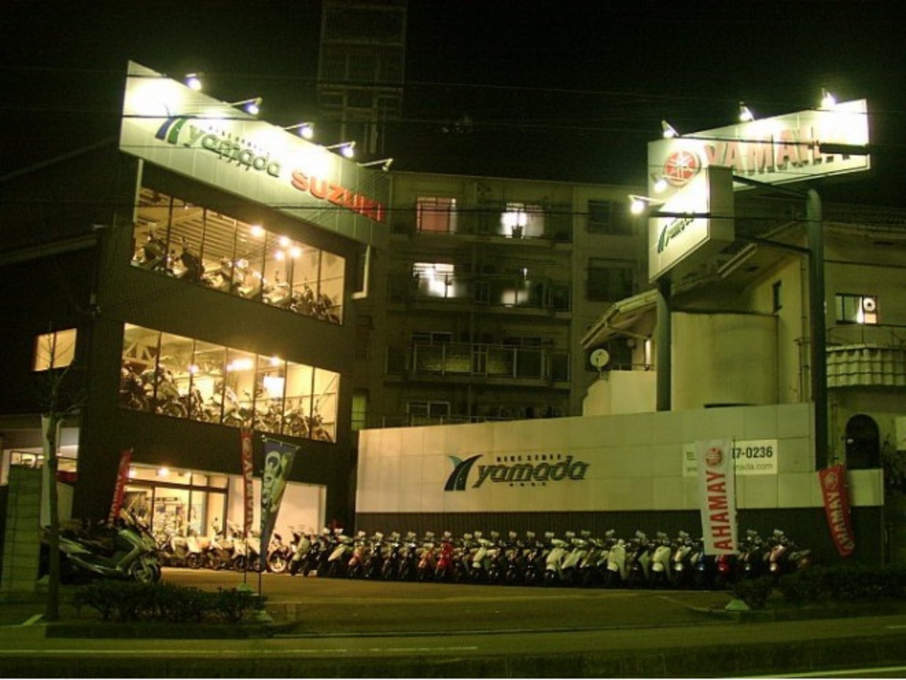 バイクスタッフヤマダの外観